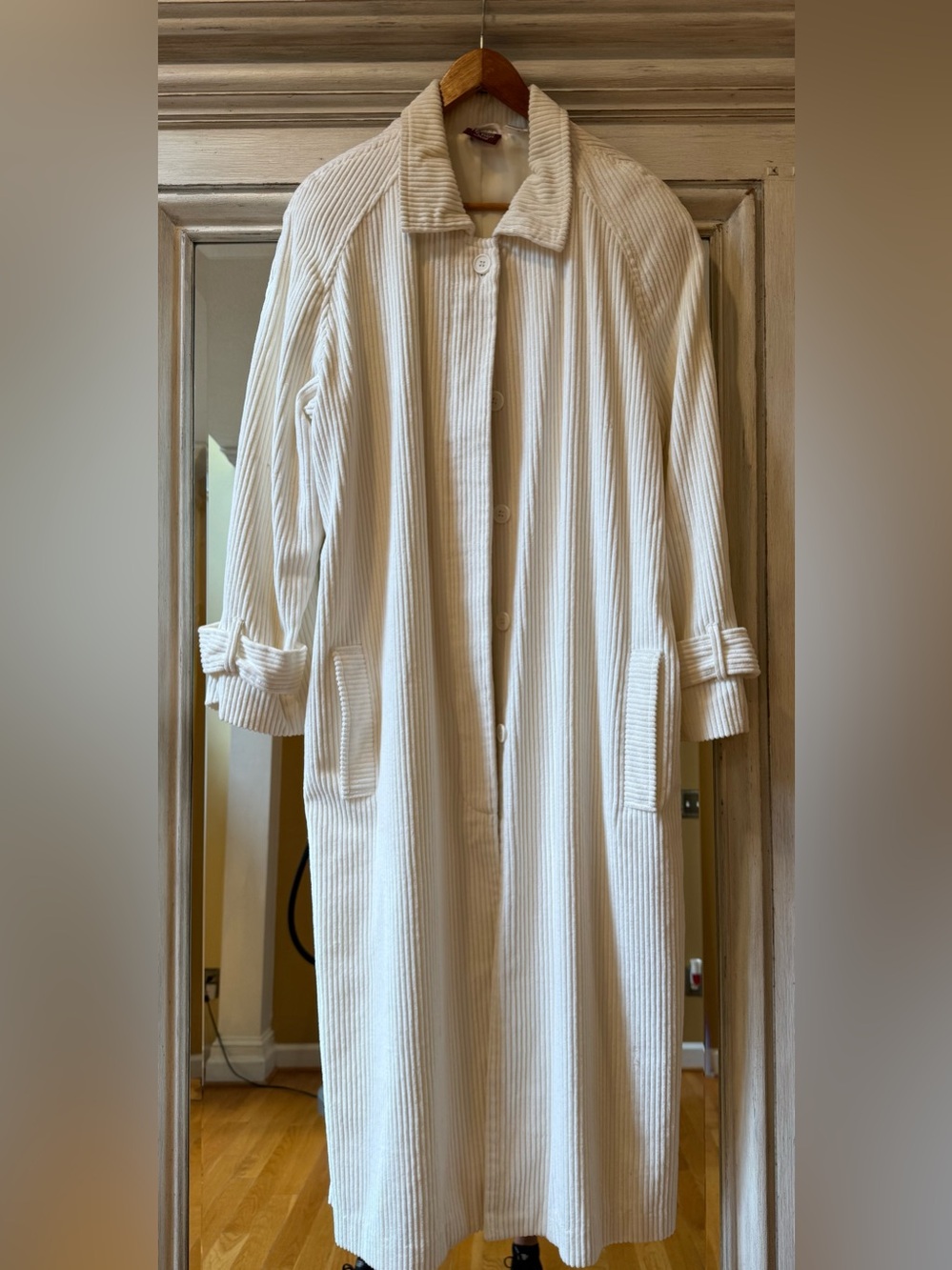Vintage 80s Cream Corduroy Long Coat Oversized Trench/ Women’s Size 11/12
